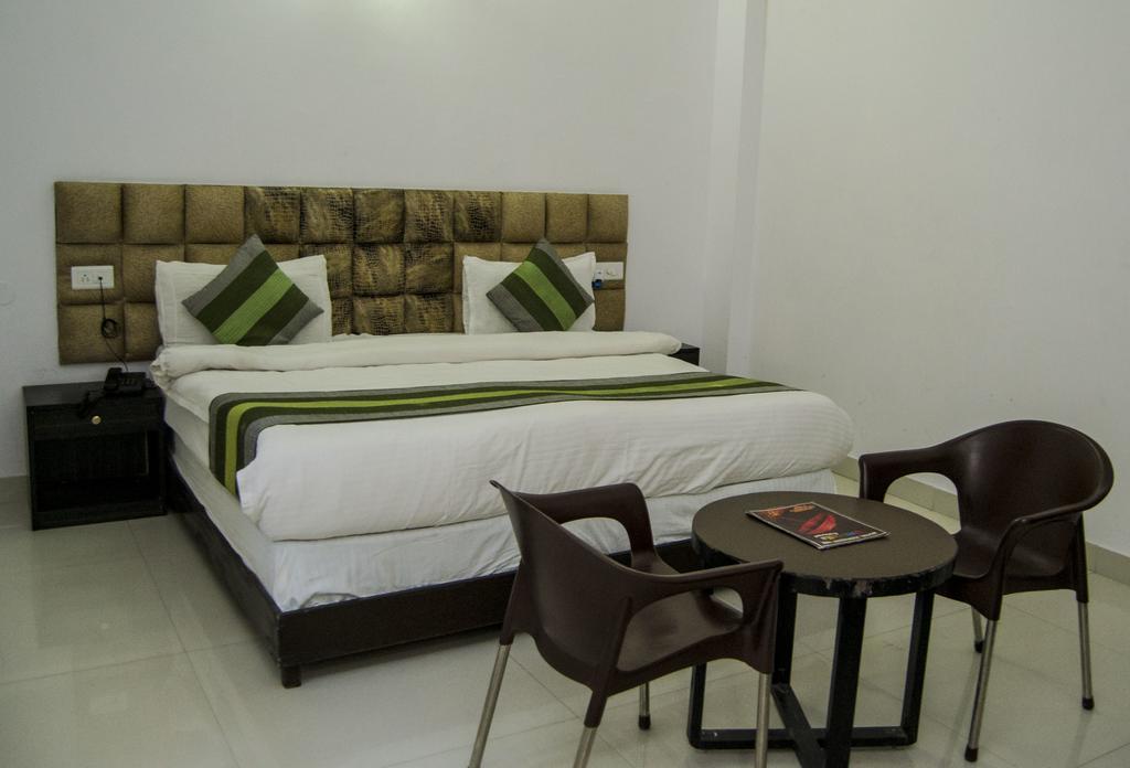 Rishikesh Inn By One Hotels Rishīkesh Exterior foto